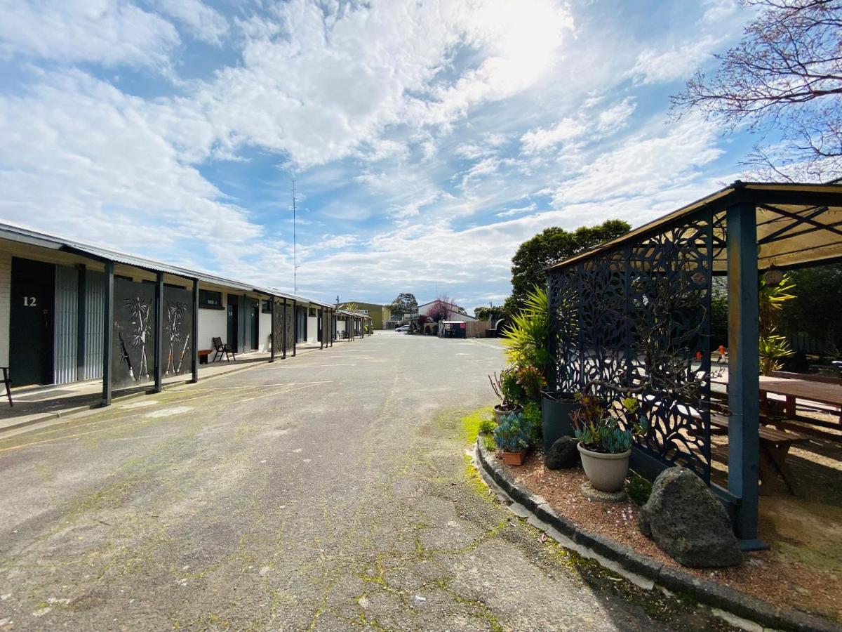 Mid Valley Motel Morwell Bagian luar foto