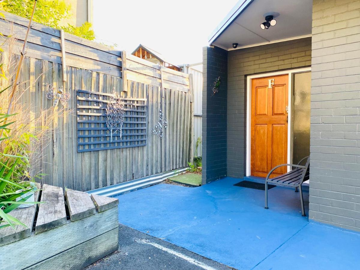 Mid Valley Motel Morwell Bagian luar foto